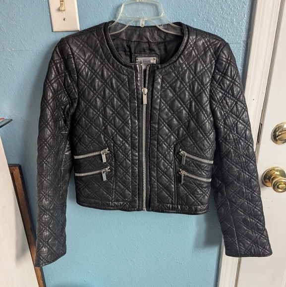 MNG Quilted Black Jacket - Picture 2 of 7